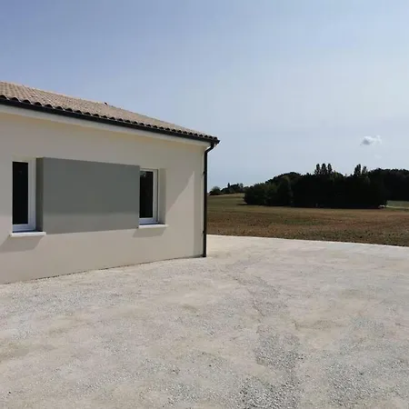 Vakantiehuis Maison Chaleureuse, Tout Equipe, 1 Chambre Lit Deux Place *